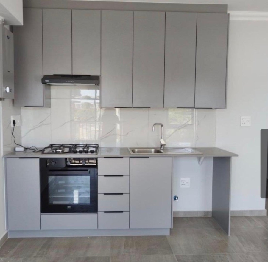 1 Bedroom Property for Sale in Table View Western Cape